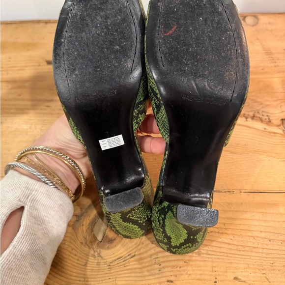 Rachel Comey Vibrant Green Snake Print Kitten Heels - Picture 10 of 14